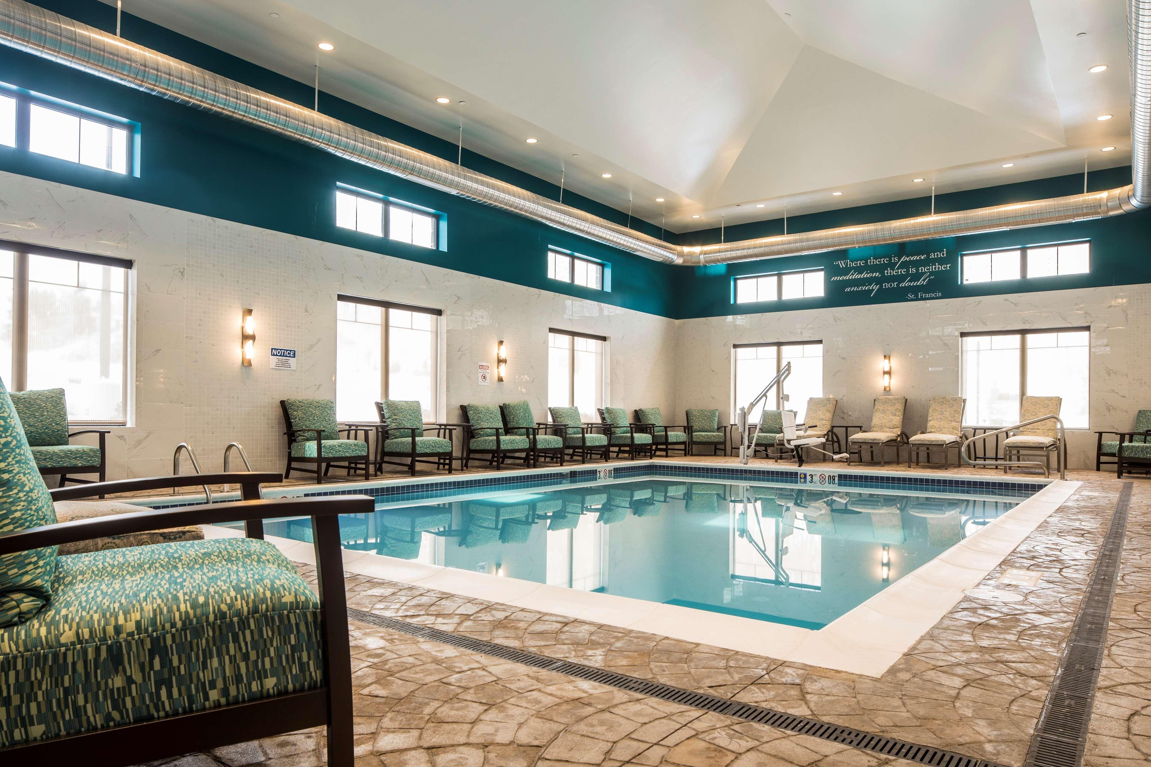Best Western Plus Franciscan Square Inn&Suites Steubenville Exterior foto